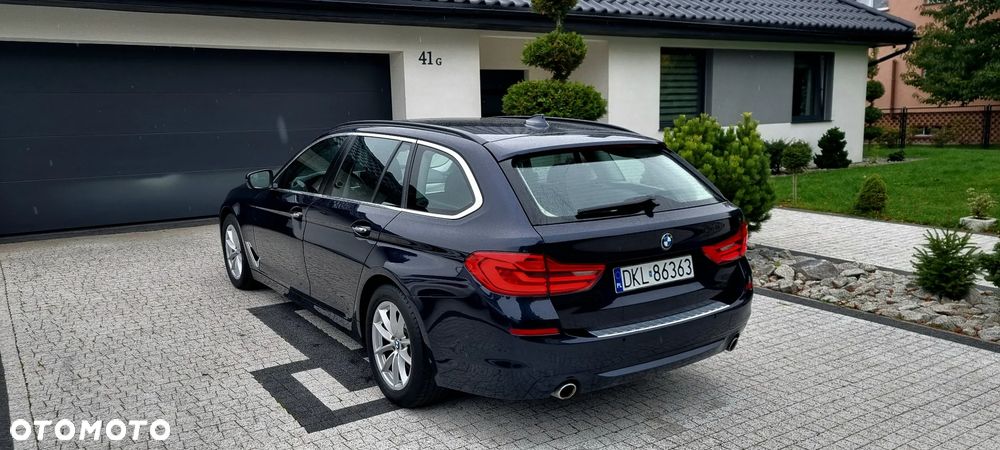 BMW Seria 5 520d Luxury Line - 1