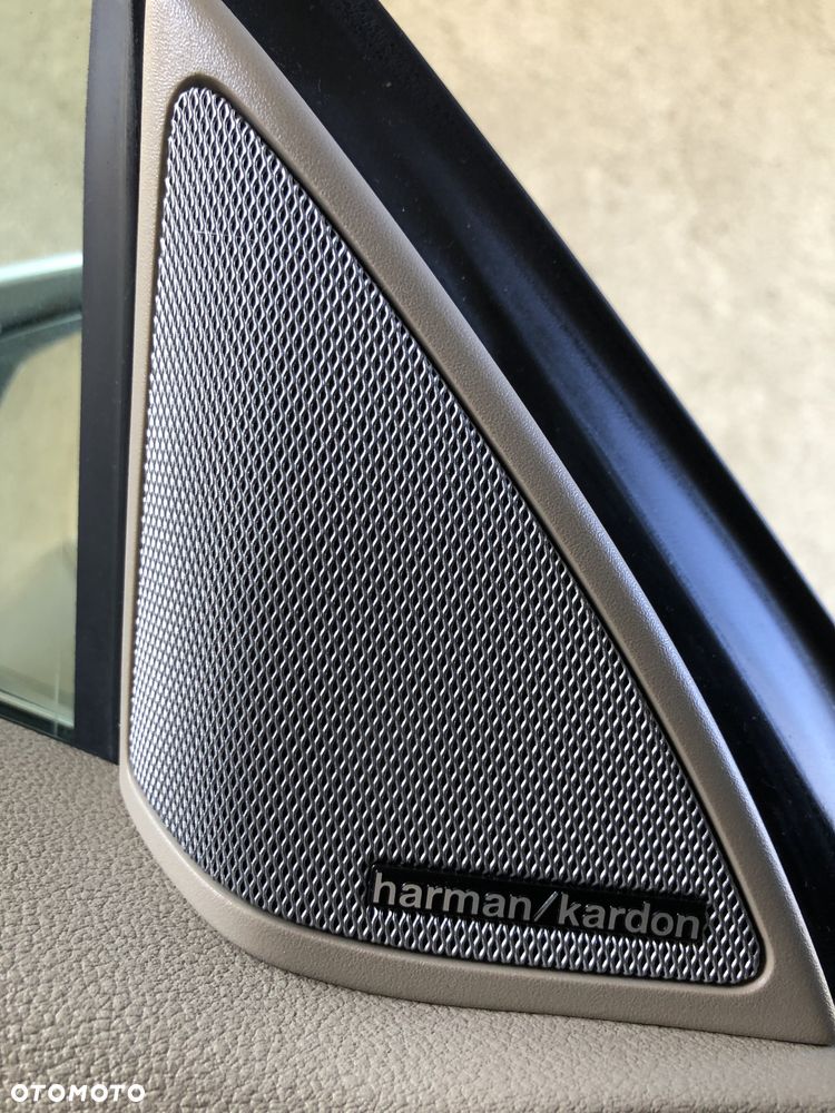 Mercedes-Benz Klasa E 350 CGI BlueEFFICIENCY 7G-TRONIC Elegance - 4