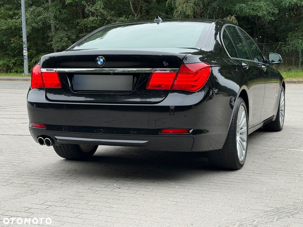 BMW Seria 7 730d - 12