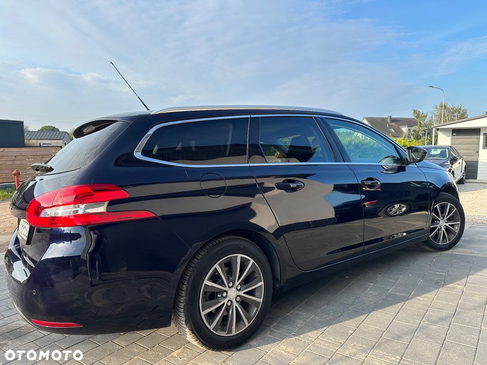 Peugeot 308 BlueHDi FAP 150 EAT6 Stop&Start Allure - 21