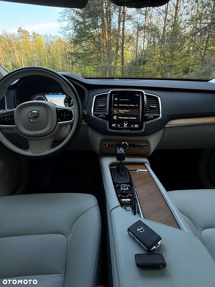 Volvo XC 90 T6 AWD Momentum - 22