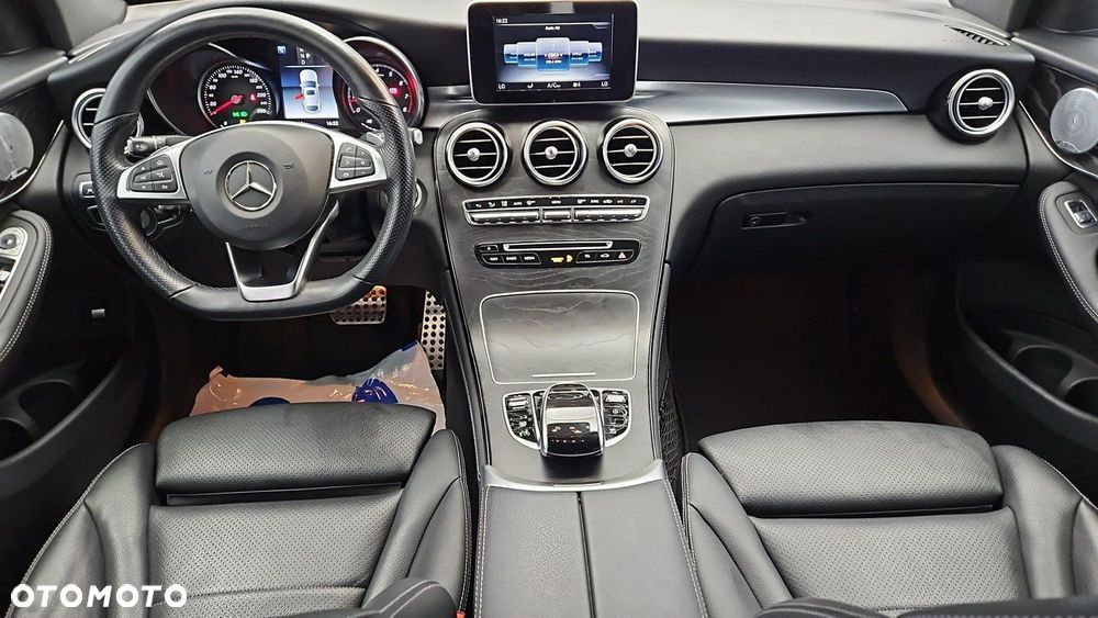 Mercedes-Benz GLC - 13