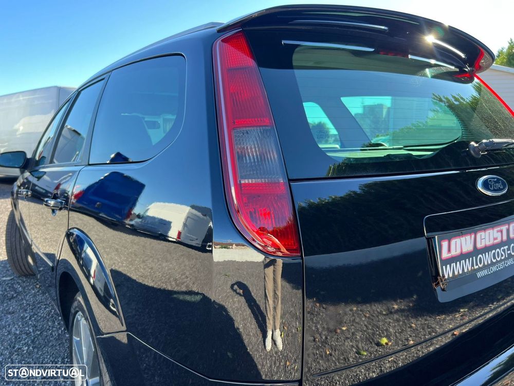 Ford Focus SW 1.6 TDCi Titanium - 25