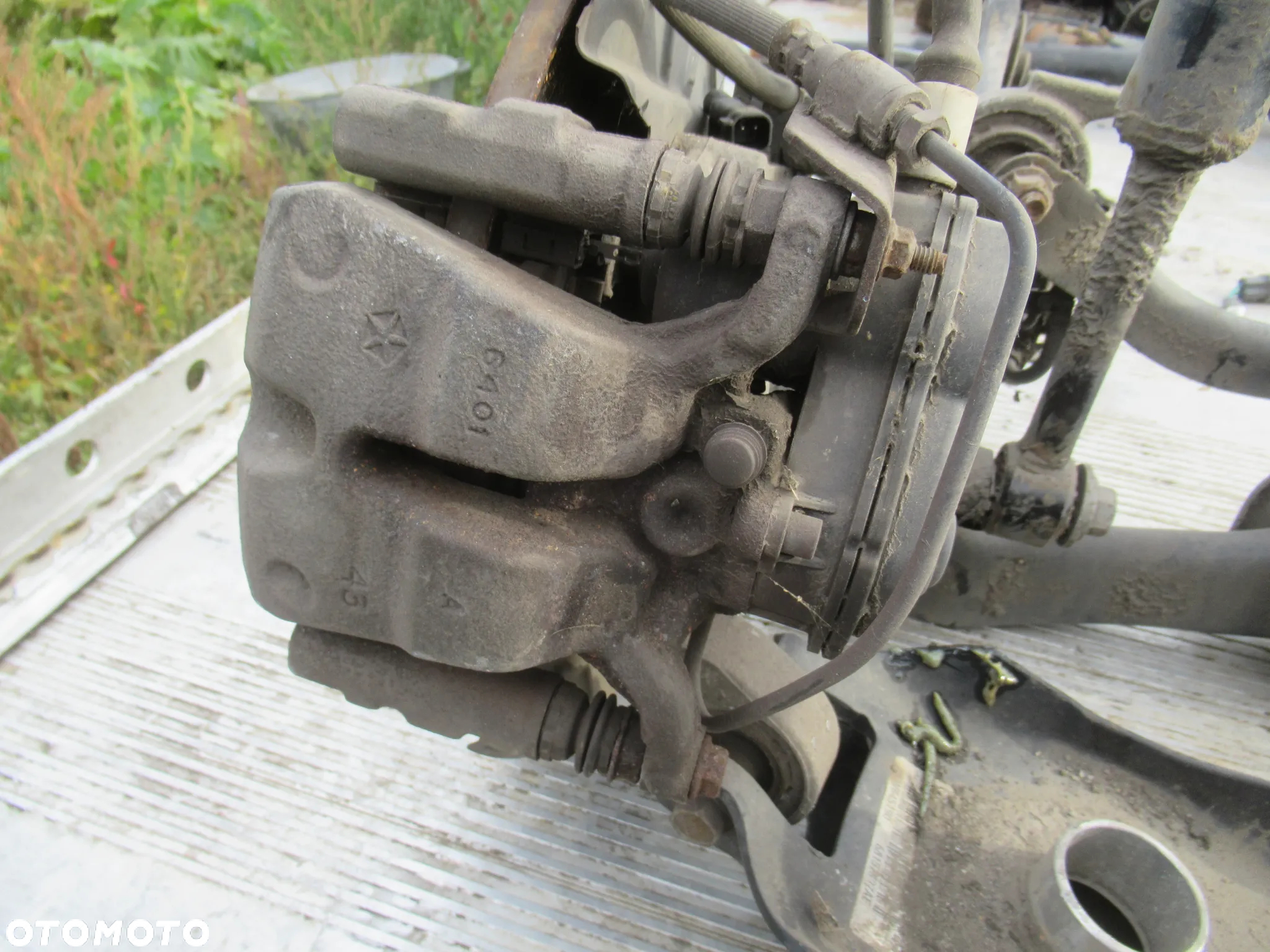 ZWROTNICA AMORTYZATOR TYLNY TYŁ LEWY JEEP CHEROKEE V KL 2.0d 170KM MultiJet 4x4 68157907AF 2013-2018 - 4