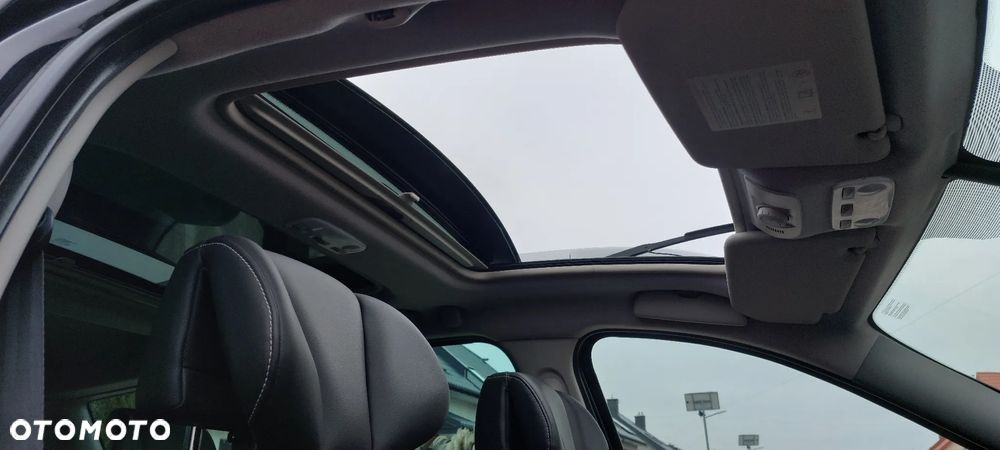 Renault Scenic dCi 160 Bose Edition - 35