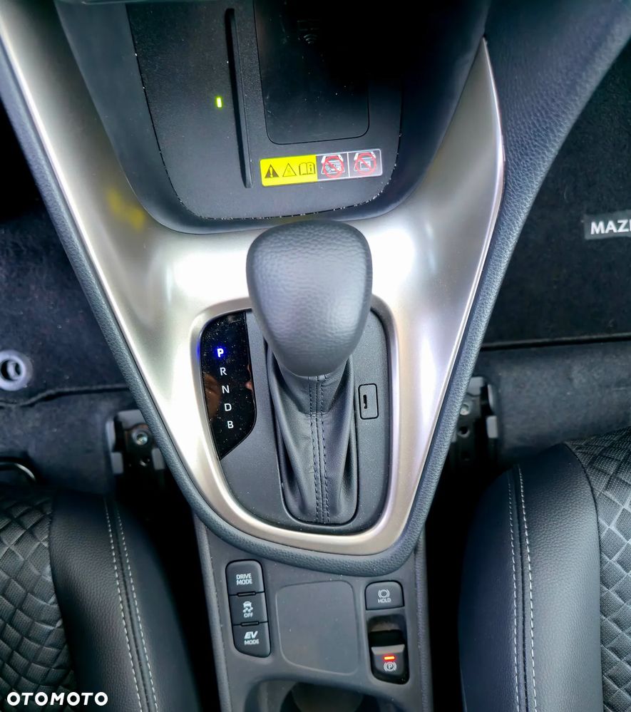 Mazda 2 - 25