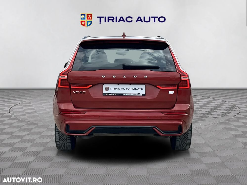 Volvo XC 60 T6 AWD Recharge Geartronic RDesign - 4