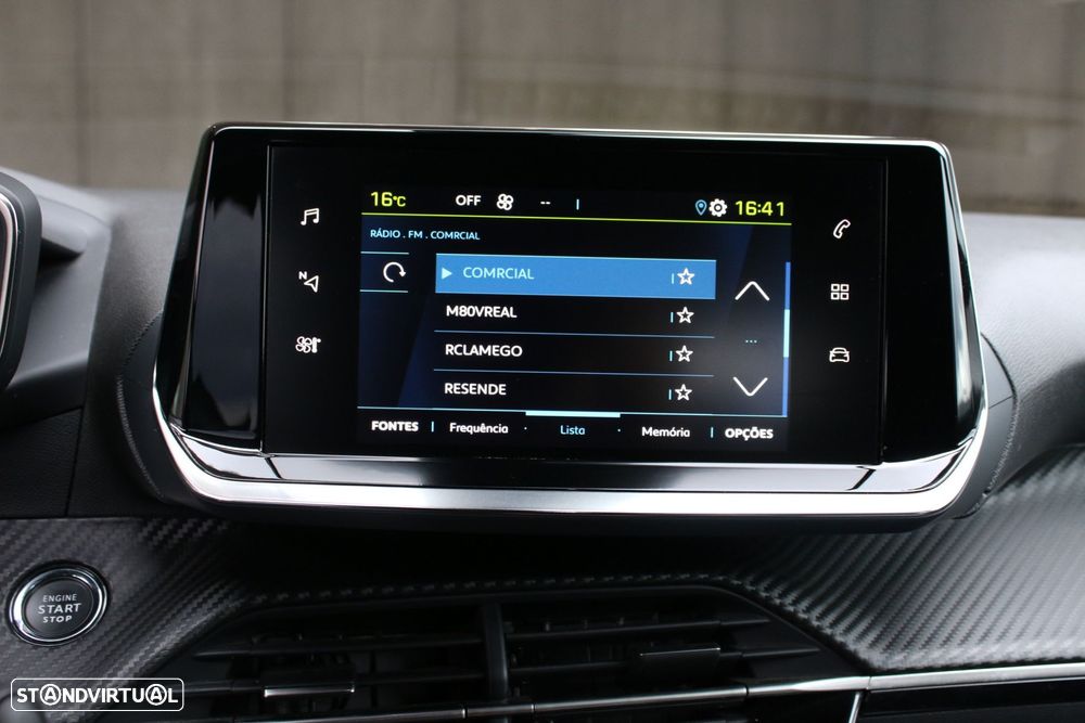 Peugeot e-2008 50 kWh Allure - 28