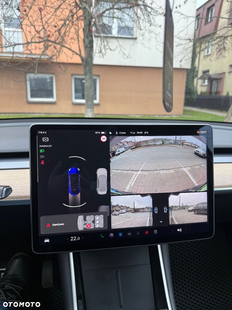 Tesla Y Premium Long Range Dual Motor AWD - 18
