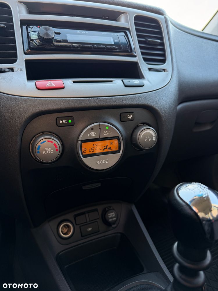 Kia Rio - 12