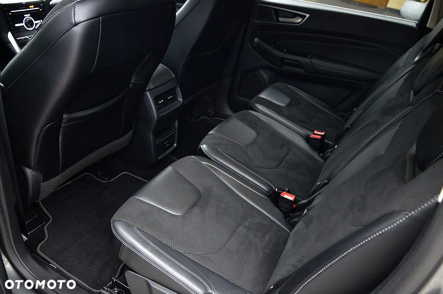 Ford S-Max 2.0 TDCi Titanium PowerShift - 24