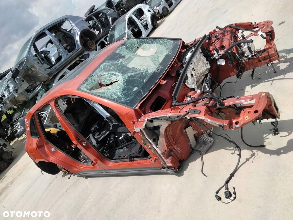 porsche macan 2022 rok dach szyberdach panorama - 8