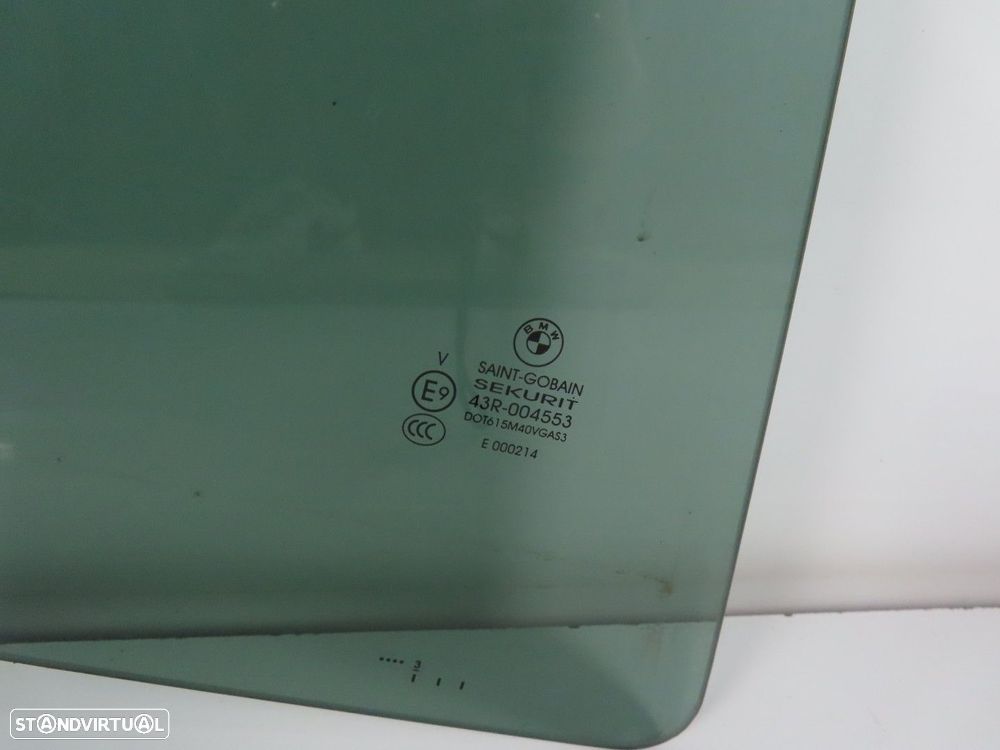 Vidro da porta Escurecido Direito/Trás Seminovo/ Original BMW X4 (F26) 513573644... - 2