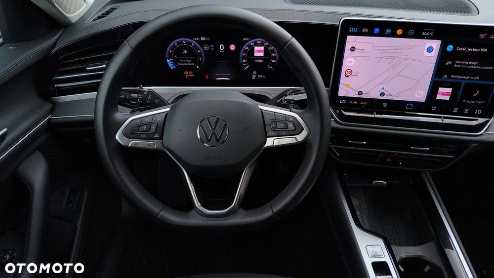 Volkswagen Passat - 10