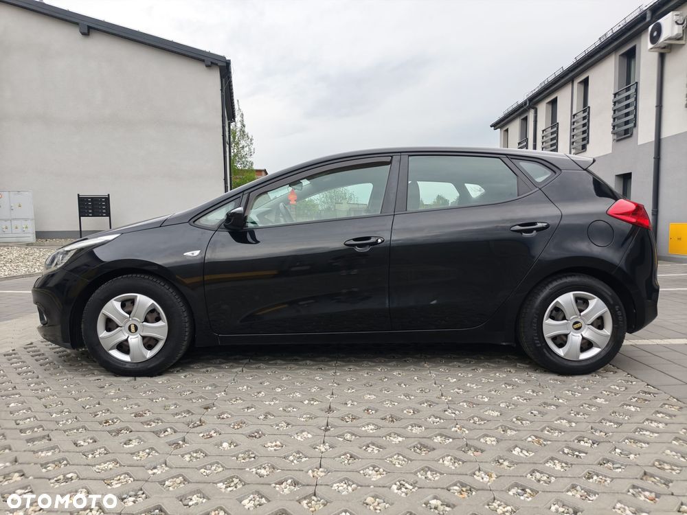 Kia Ceed 1.4 CVVT Vision - 17