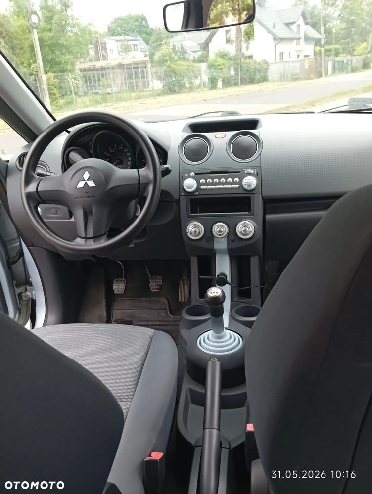 Mitsubishi Colt 1.1 - 15