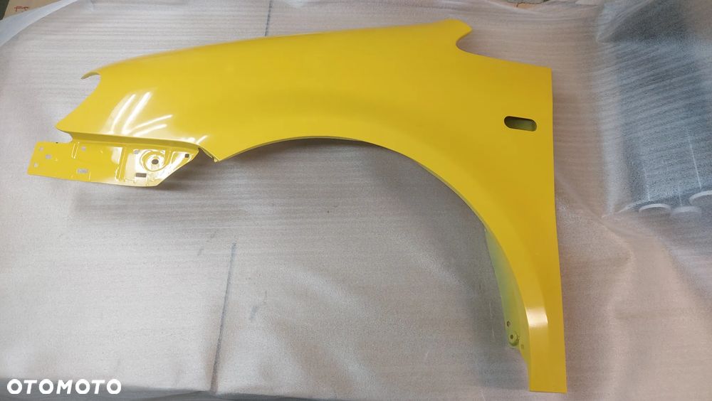 VW CADDY III 3 2K 04-10r BŁOTNIK LEWY LUB PRAWY R132 CYNK. - 1