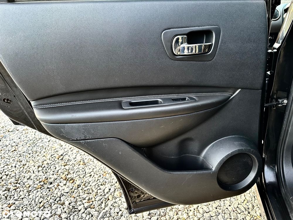 Nissan Qashqai 2.0 4 x 4 tekna - 15