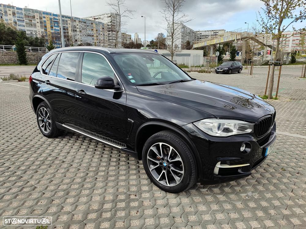BMW X5 25 d sDrive Comfort 7L - 1