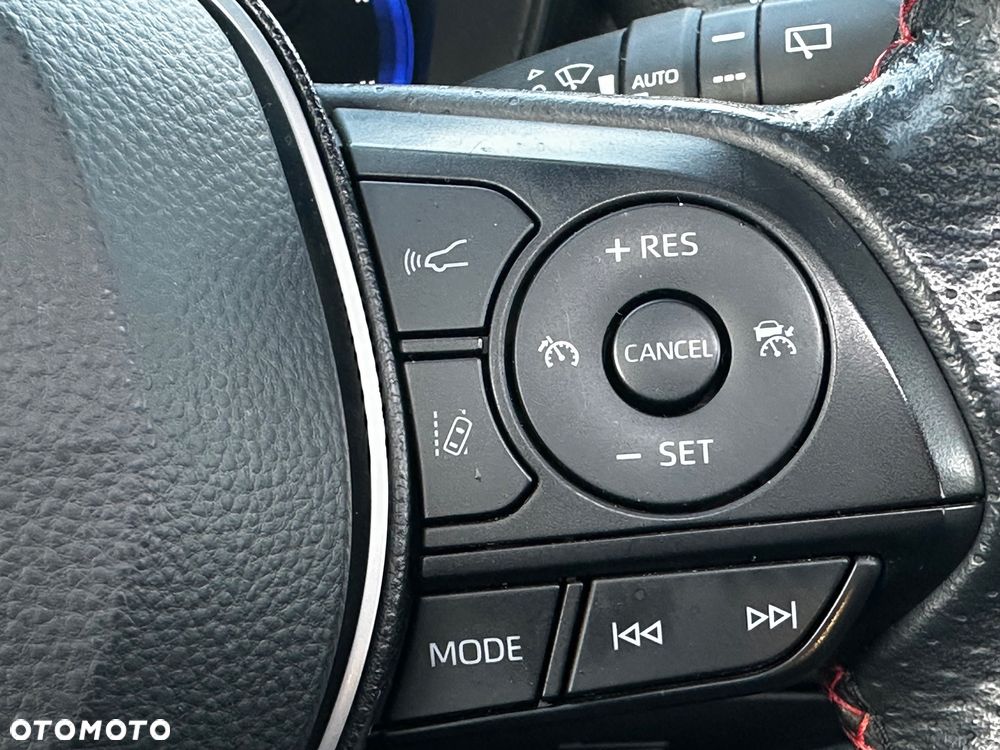 Toyota Corolla 2.0 Hybrid GR Sport - 38