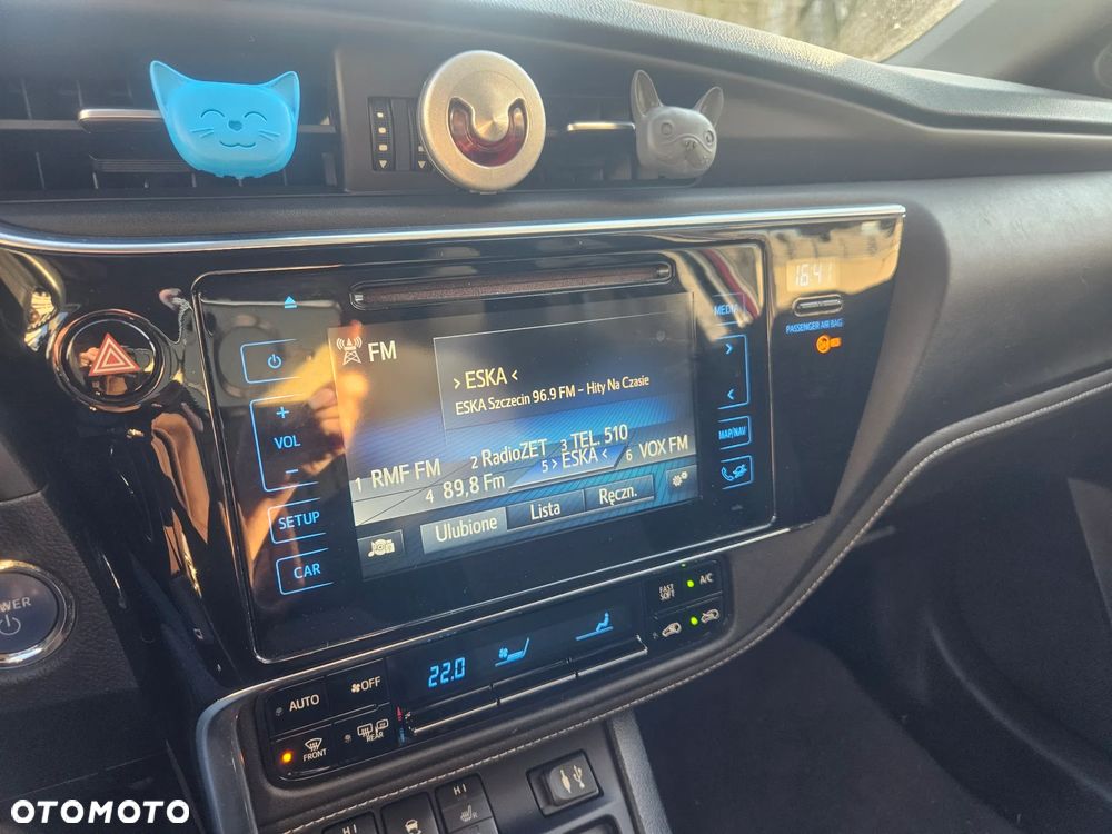 Toyota Auris Hybrid 135 Prestige - 14