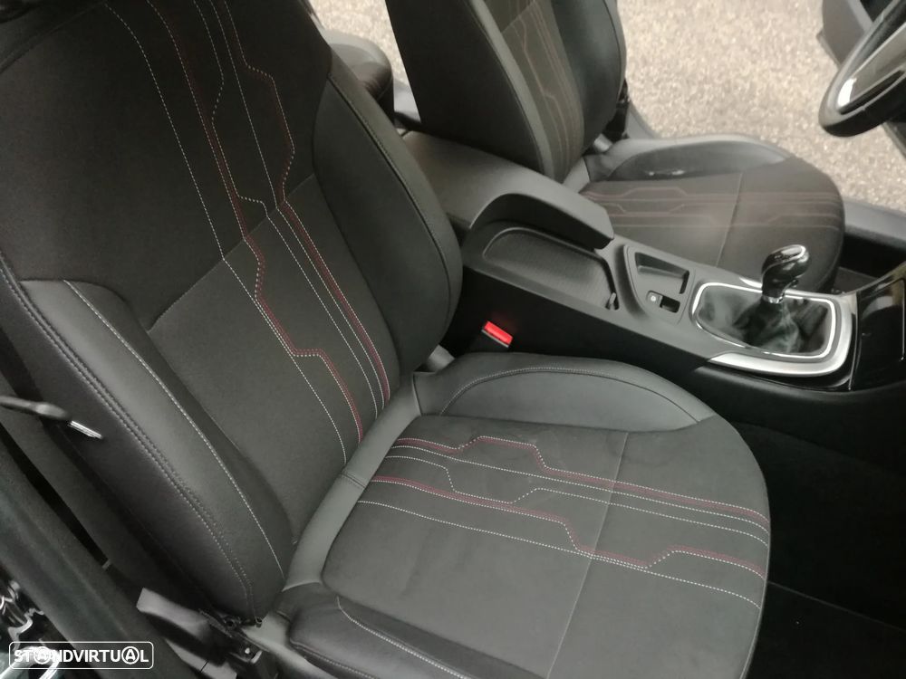 Opel Insignia Sports Tourer 2.0 CDTi Executive S/S - 14