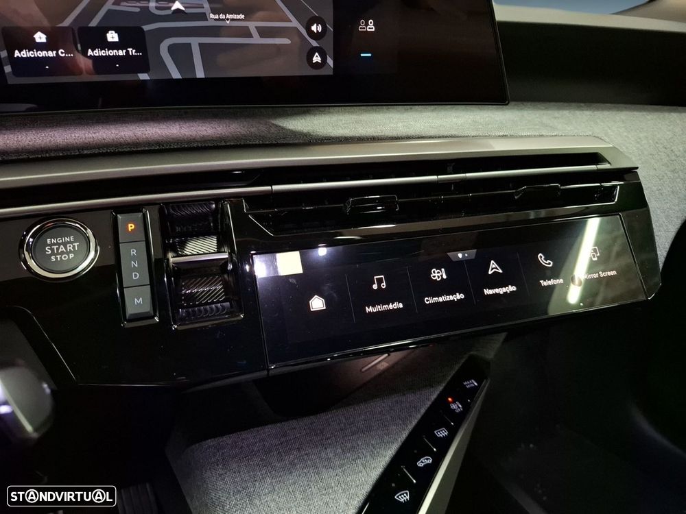 Peugeot 3008 1.2 Hybrid Allure e-DCS6 - 17