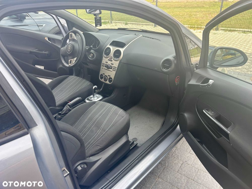 Opel Corsa - 4