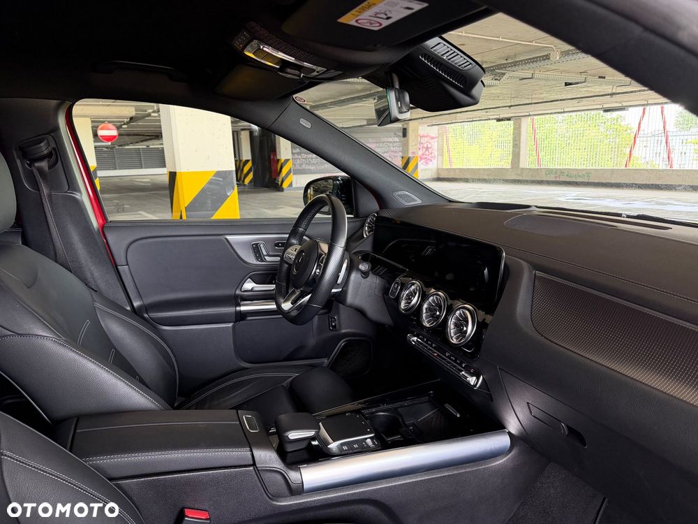 Mercedes-Benz EQA 250 AMG Line - 8
