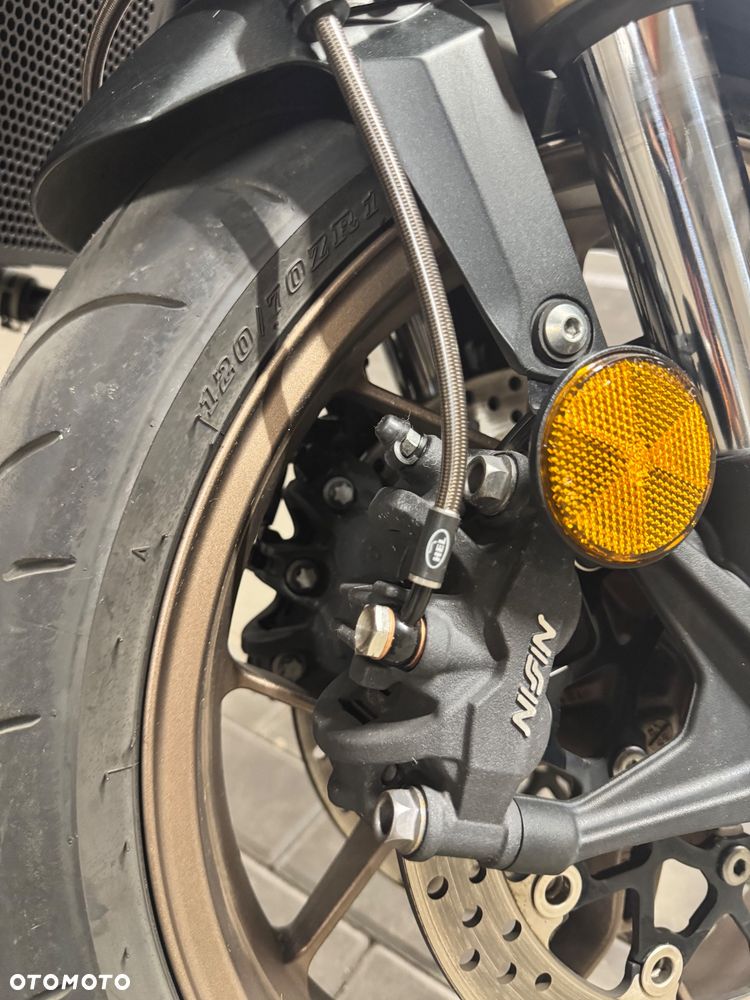 Honda CB - 9