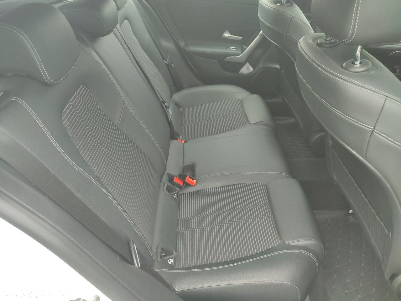 Mercedes-Benz CLA - 29