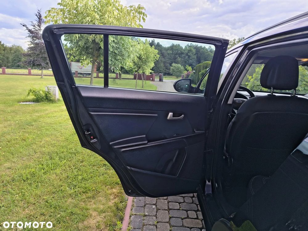 Kia Sportage 1.7 CRDI 2WD Vision - 12