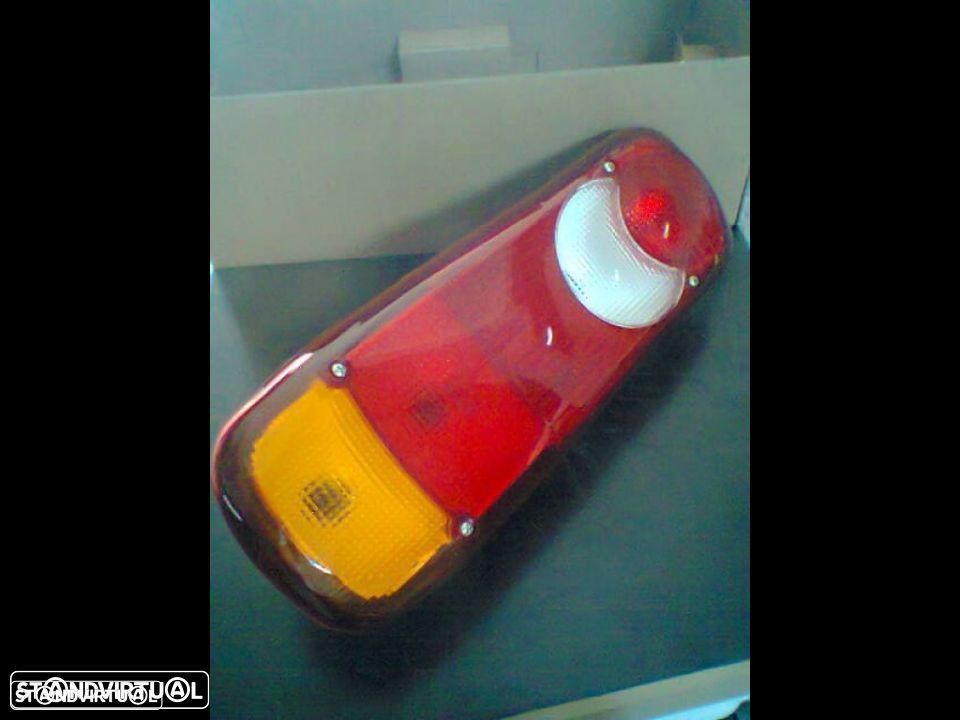 farolim stop nissan cabstar E 90 110 120 (NOVOS) - 1