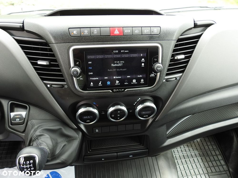 Iveco DAILY 35S18 NOWY KONTENER 10 PALET TEMPOMAT NAWIGACJA KLIMATYZACJA LEDY GWARANCJA  180KM - 35