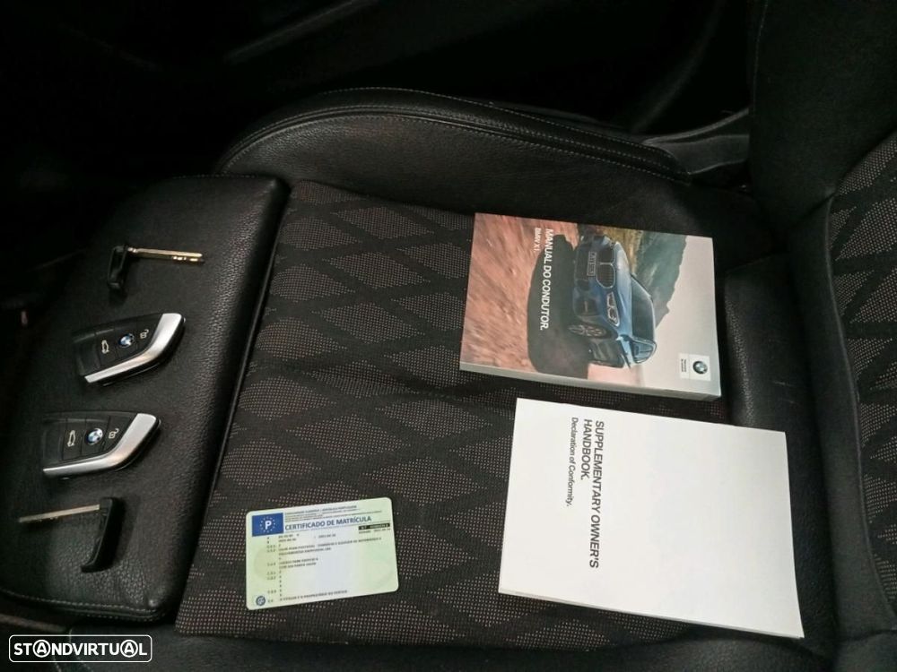BMW X1 18 d sDrive xLine Auto - 3