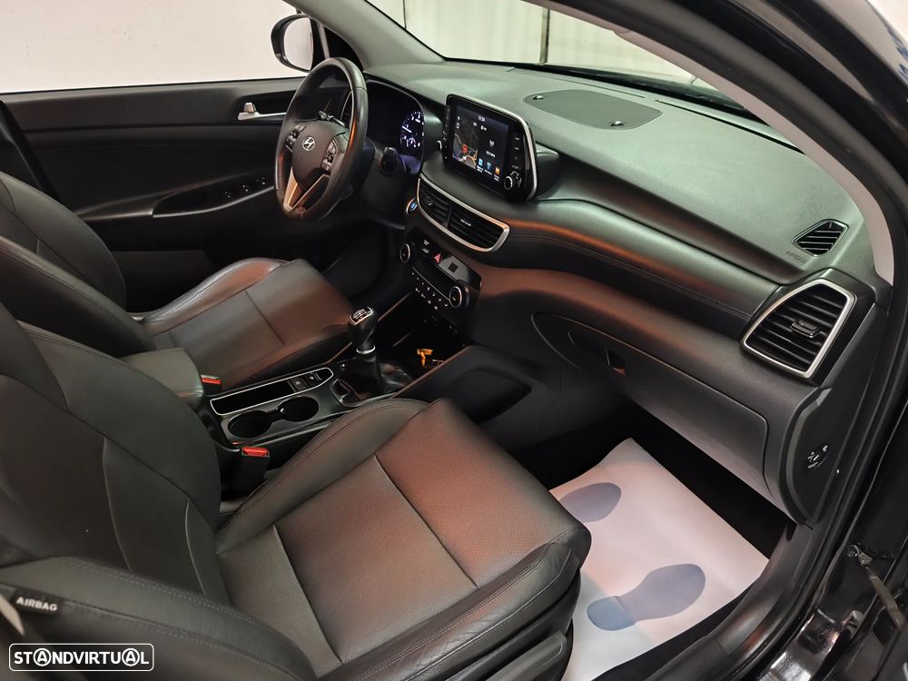 Hyundai Tucson 1.6 CRDi Premium+Pack Pele - 8