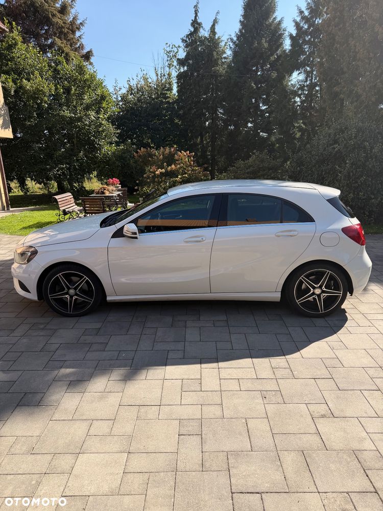 Mercedes-Benz Klasa A 250 4Matic 7G-DCT - 9