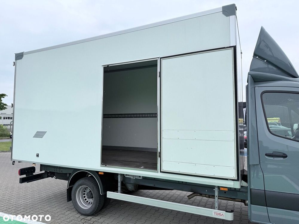 Mercedes-Benz Sprinter 519 CDI OM654 - 11