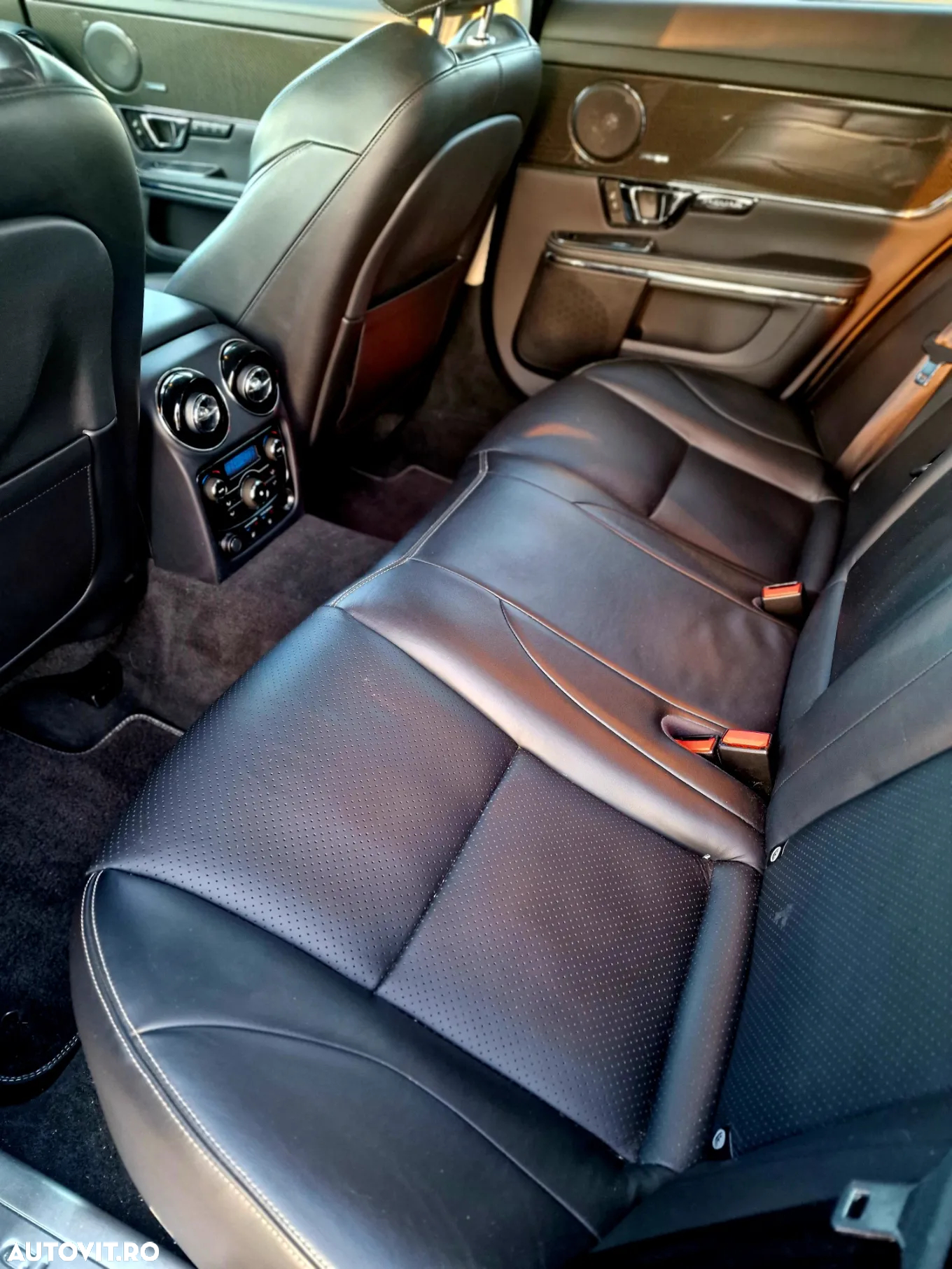 Jaguar XJ 3.0 V6 Diesel S Premium Luxury - 12