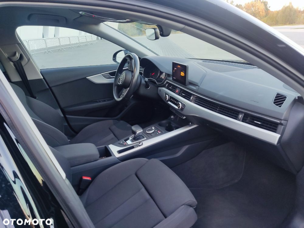 Audi A4 Avant 35 TDI S tronic - 4