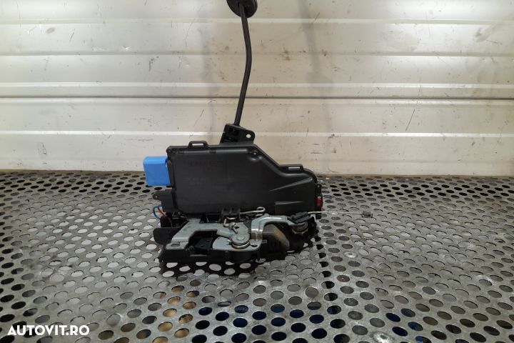 Broasca usa fata stanga 3D1837015AP Volkswagen VW Golf 6 [2008 - 2015 - 1