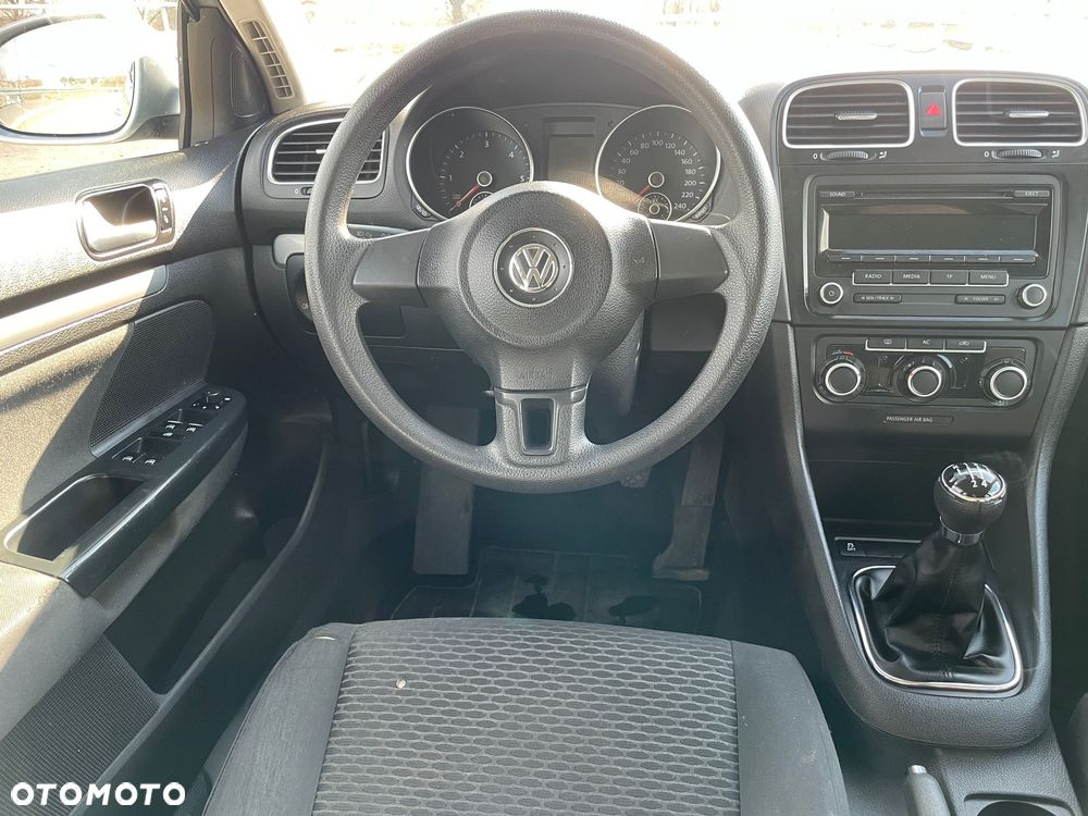 Volkswagen Golf 1.6 TDI Comfortline - 9