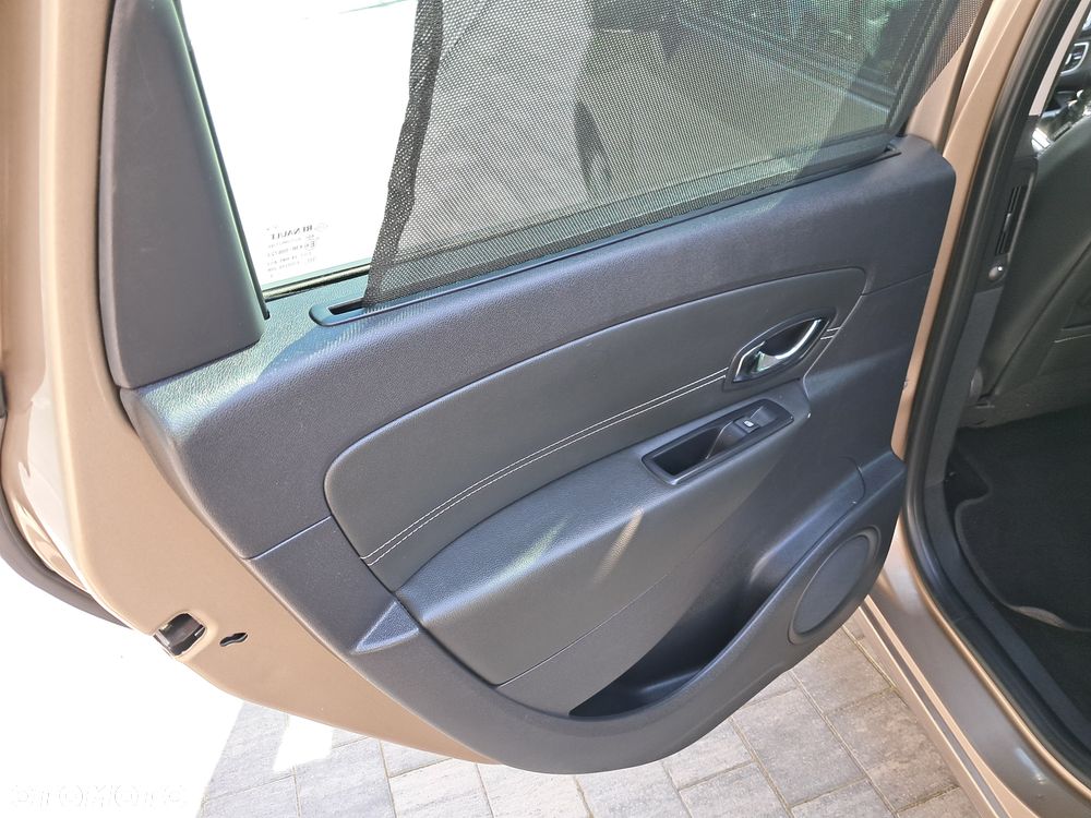 Renault Scenic dCi 110 Expression - 13