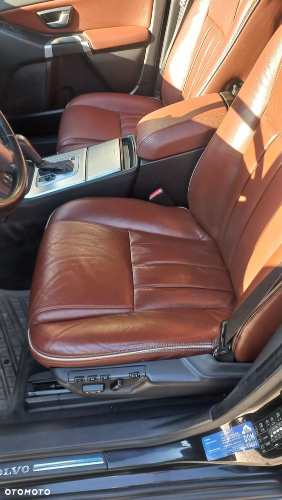 Volvo XC 90 - 8