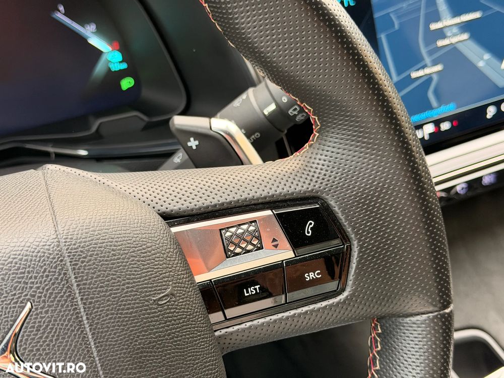 DS Automobiles DS 7 Crossback 1.6 PHeV FWD 225 EAT8 PERFORMANCE LINE + - 24