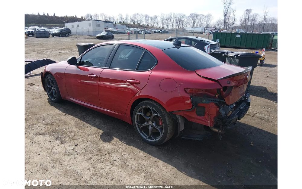 Alfa Romeo Giulia - 3