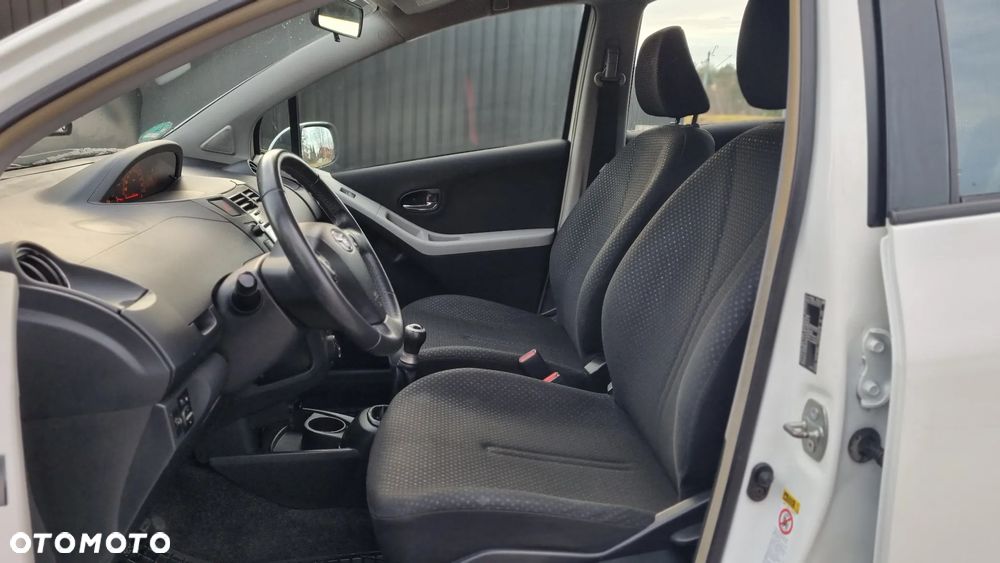 Toyota Yaris 1.0 VVT-i Edition - 8