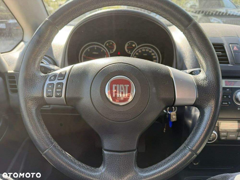 Fiat Sedici 2.0 Multijet 16V 4x4 Emotion - 16