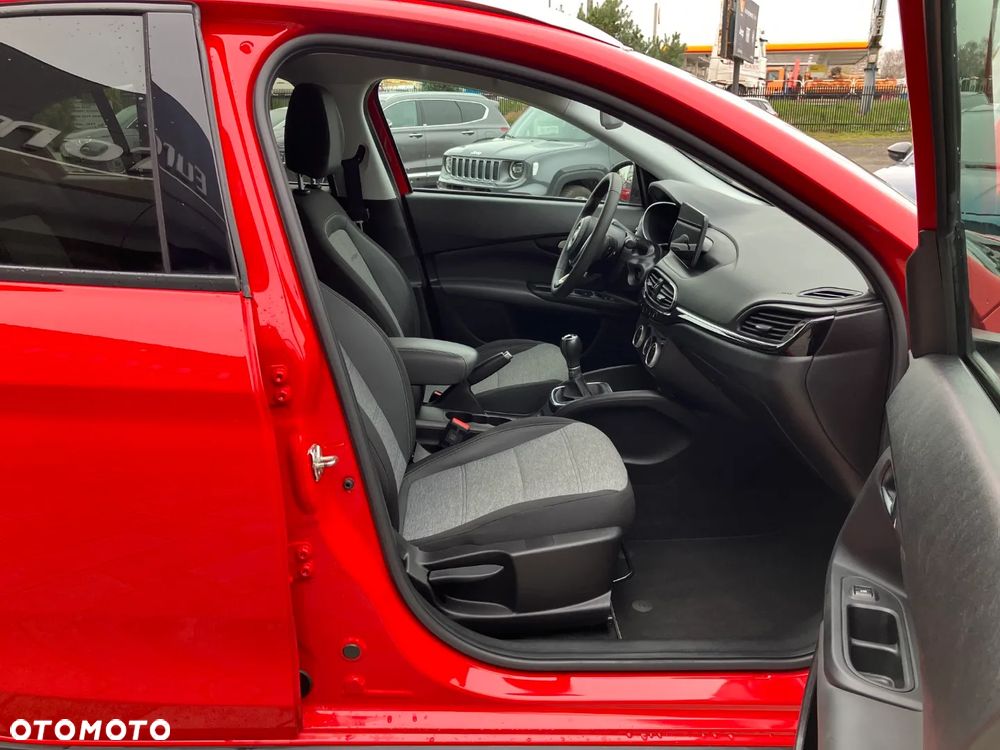 Fiat Tipo 1.0 T3 Cross - 21