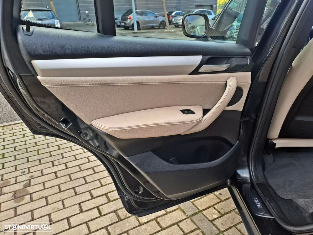 BMW X3 20 i xDrive Auto - 15